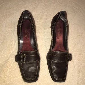 Brown Aerosoles heels